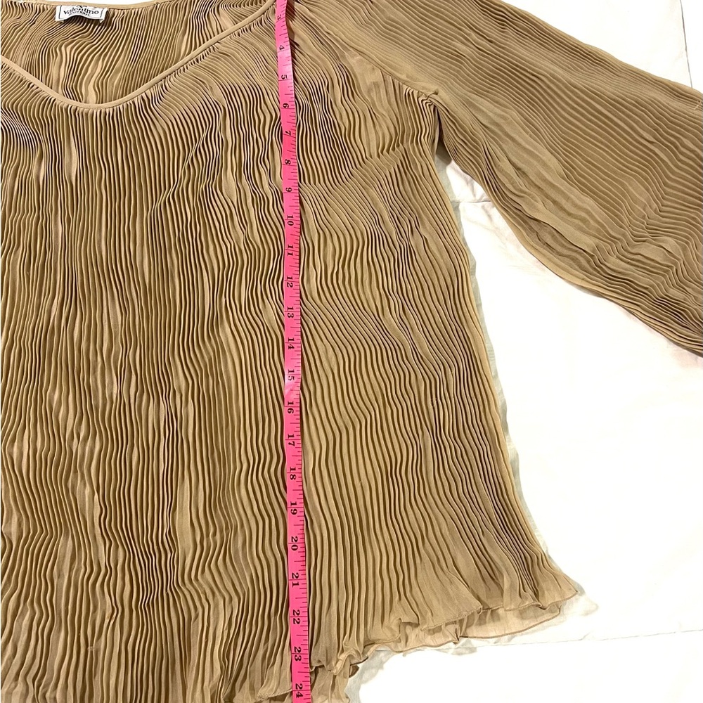 Valentino Boutique Vintage Beige Gold  Pleated Top Blouse Size M - Picture 6 of 10